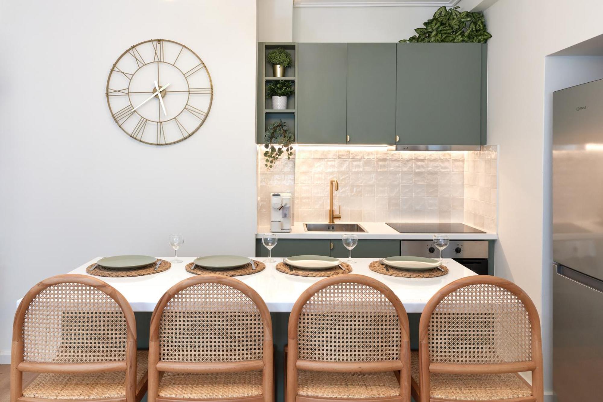 Athens Premium Suites - Sunny 2 Bedroom Suite With Parking Exterior foto
