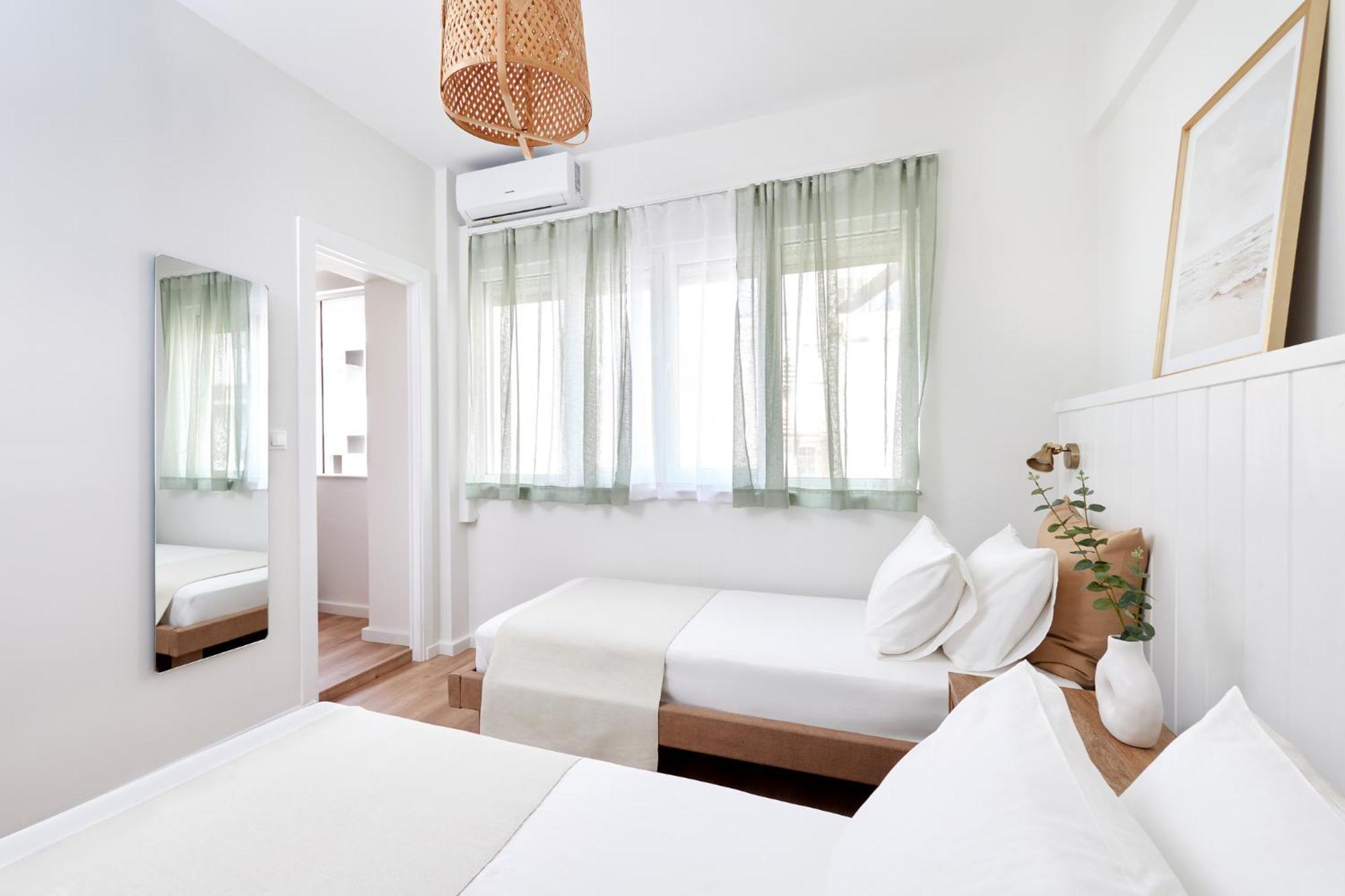 Athens Premium Suites - Sunny 2 Bedroom Suite With Parking Exterior foto